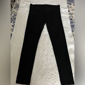 Vince Camuto navy blue leggings. Size medium worn 2x excellent condition